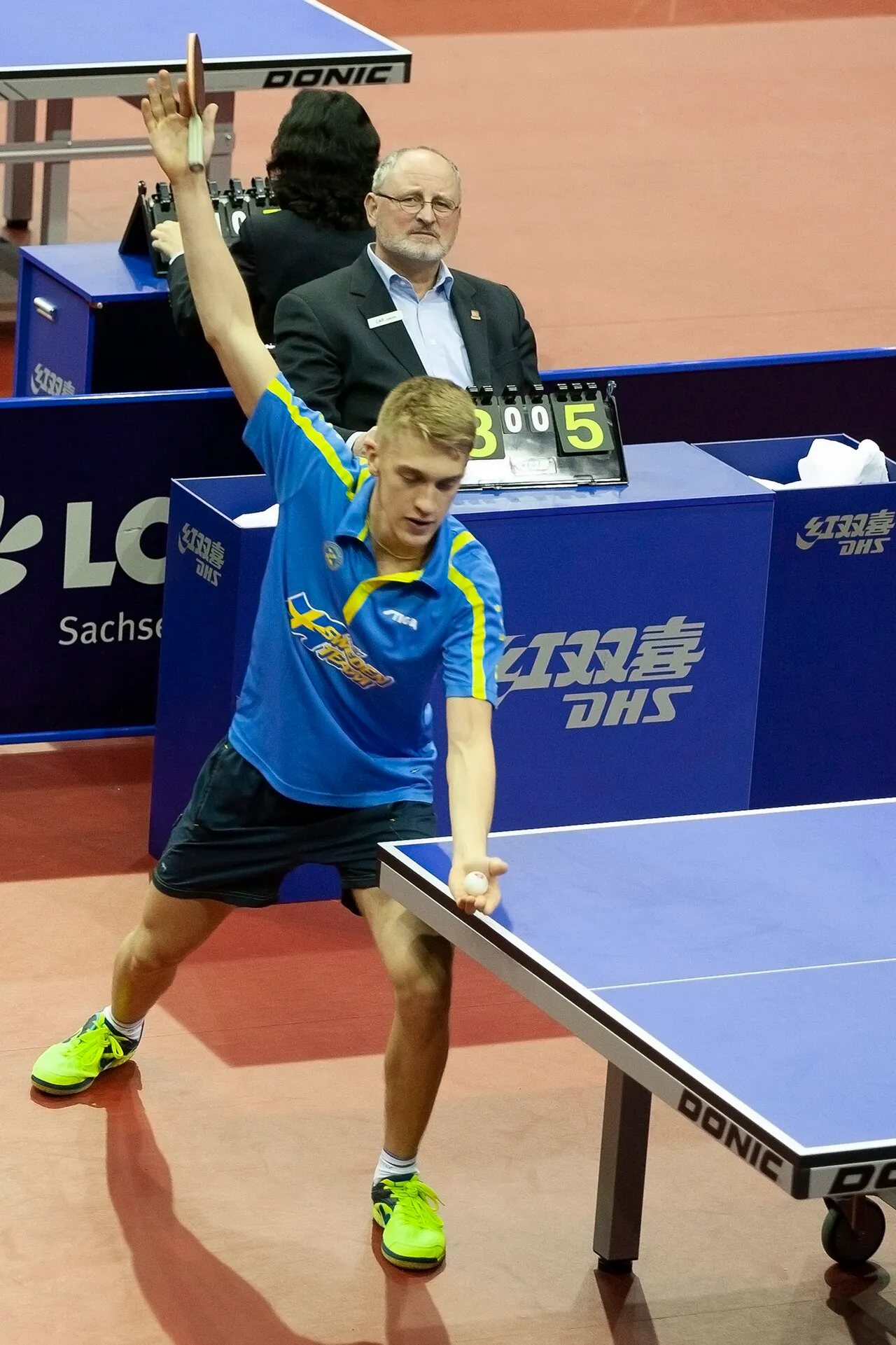 Anton Källberg in actie tijdens de ITTF World Tour German Open 2017 in Magdeburg