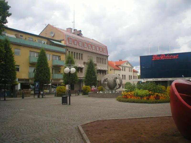 Sveatorget, het centrale plein in Borlänge, de stad waar het valfusk-onderzoek speelt.